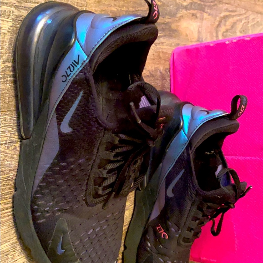 *Rare*   Nike air Max 270 "Throwback Future"
